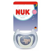 Nuk Залъгалка силиконова First Choice Night  6-18 m